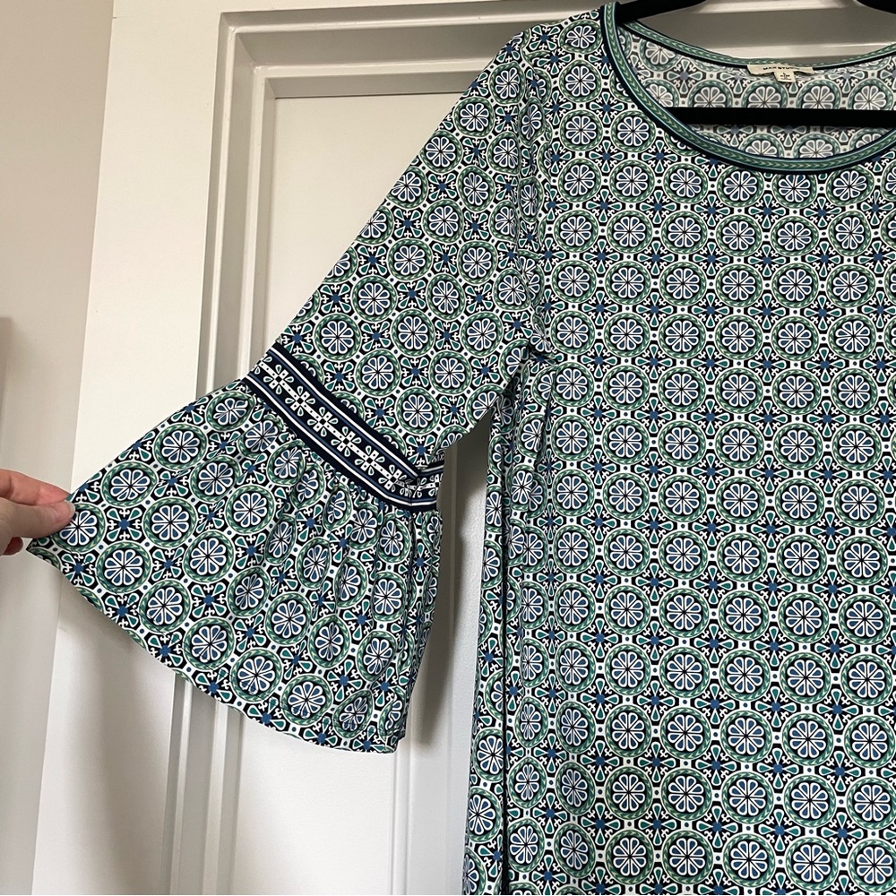 Max Studio Knit Shift Dress Medallion Border Print in Navy Blue/Green - Size L - Picture 3 of 7
